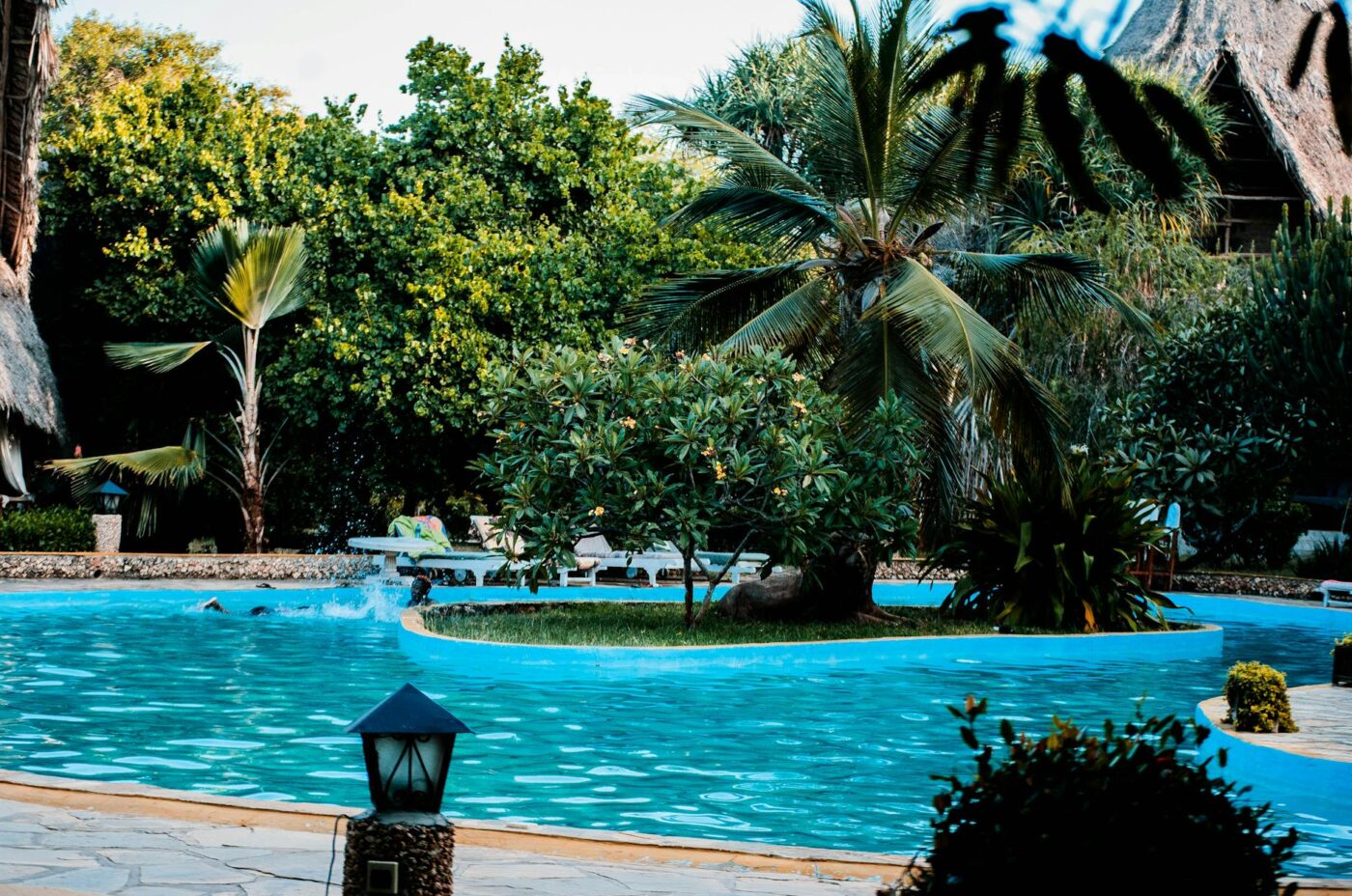 Madagascar - Isalo Lodge Accommodation Guide
