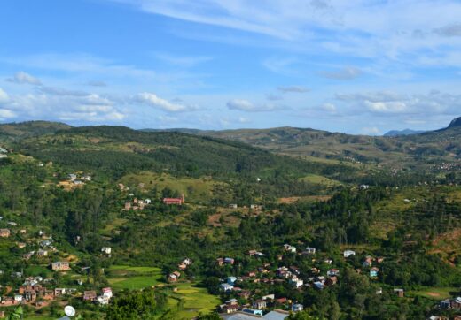 Madagascar - Madagascar Flight Duration by Country