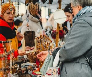 Handcraft market in Africa