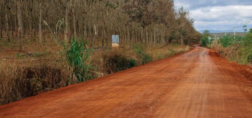 Madagascar - Avoiding Breakdowns on Madagascar Roads: Car Safety and Prep Guide