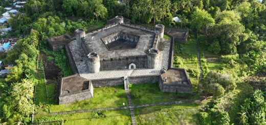 Fort Dauphin (Tolagnaro): The Ultimate 2026 Guide to Madagascar's South — Madagascar