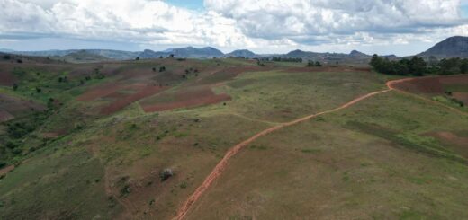 How to Get to Diego Suarez (Antsiranana): Flights, Routes and Expert Travel Tips (2026) — Madagascar