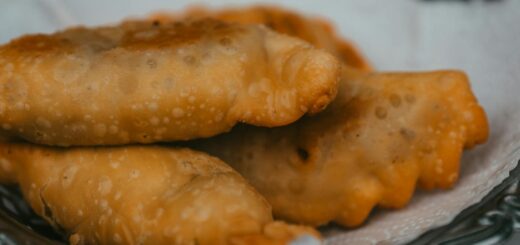 Street Food on "The Bord": A Guide to Mahajanga's Vibrant Nightlife & Eats — Madagascar