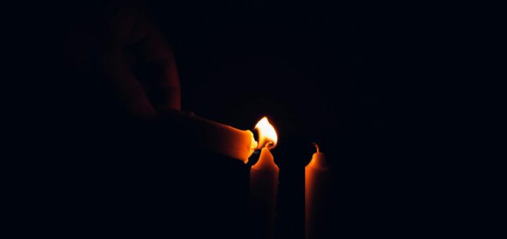 Candles lit during a power outage — how to handle délestage in Madagascar