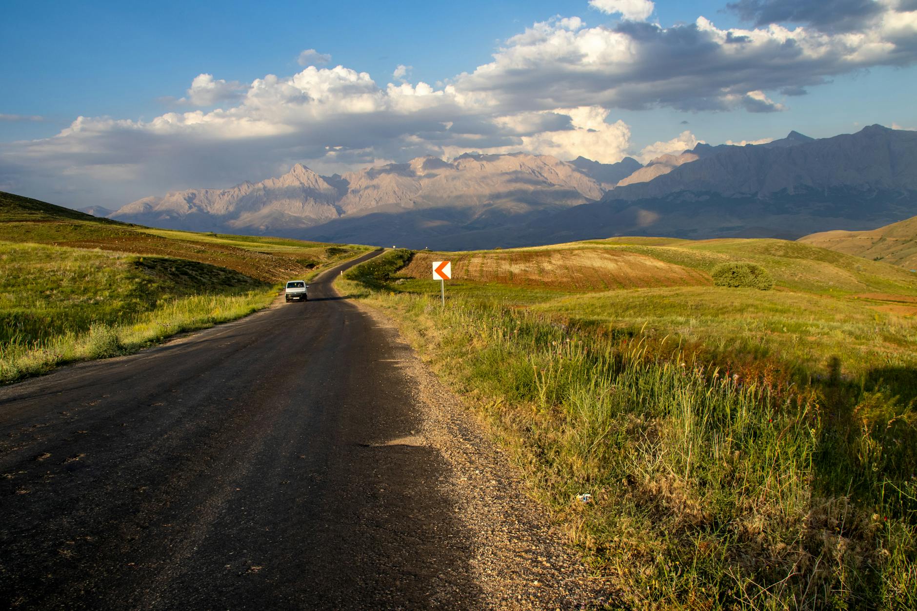 Top-Up and Recharge Guide Madagascar: How to Buy Data On the Road — Madagascar