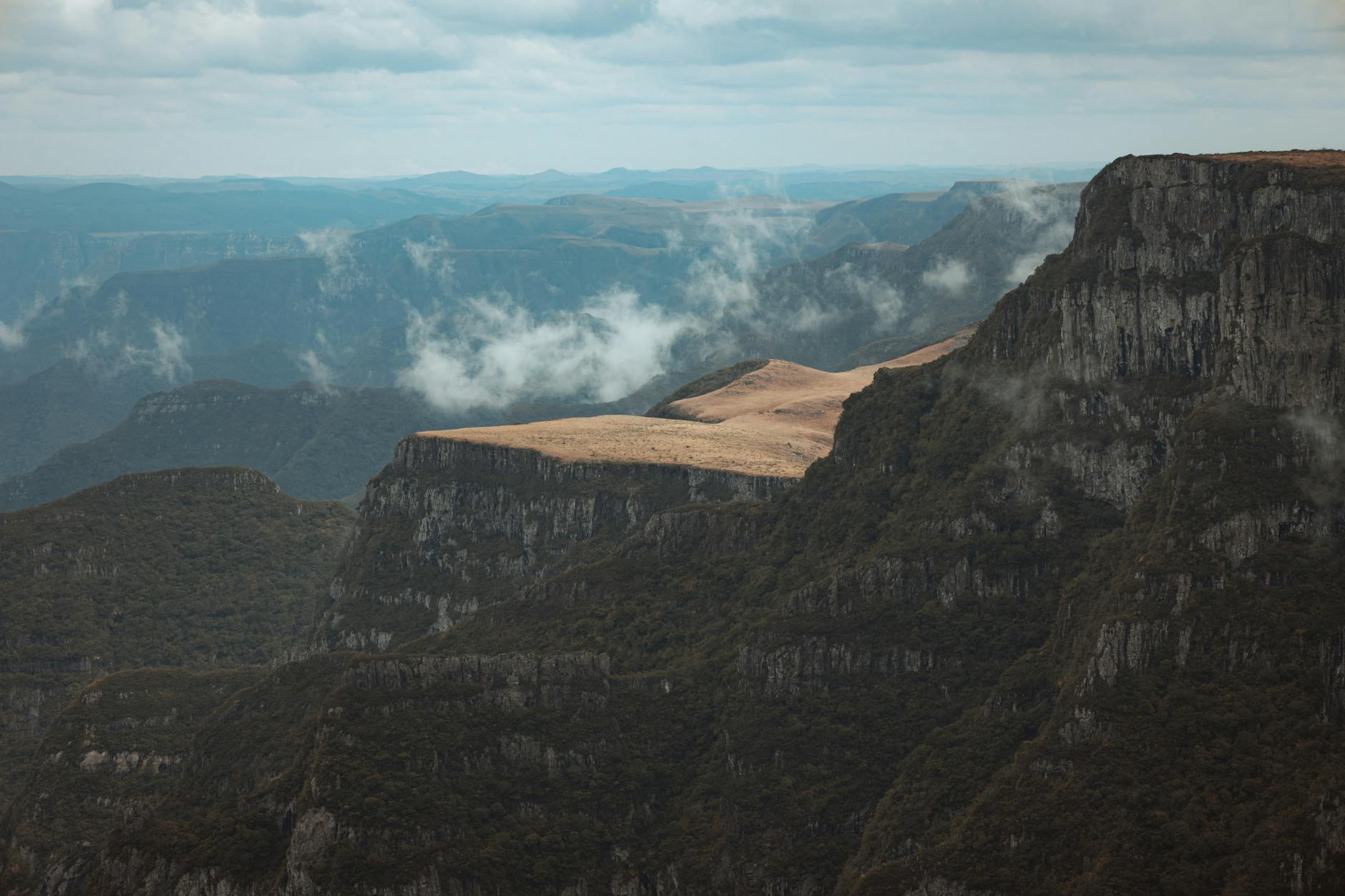 Yoga and Wellness Retreats in Madagascar: Best Programs 2026 — Madagascar