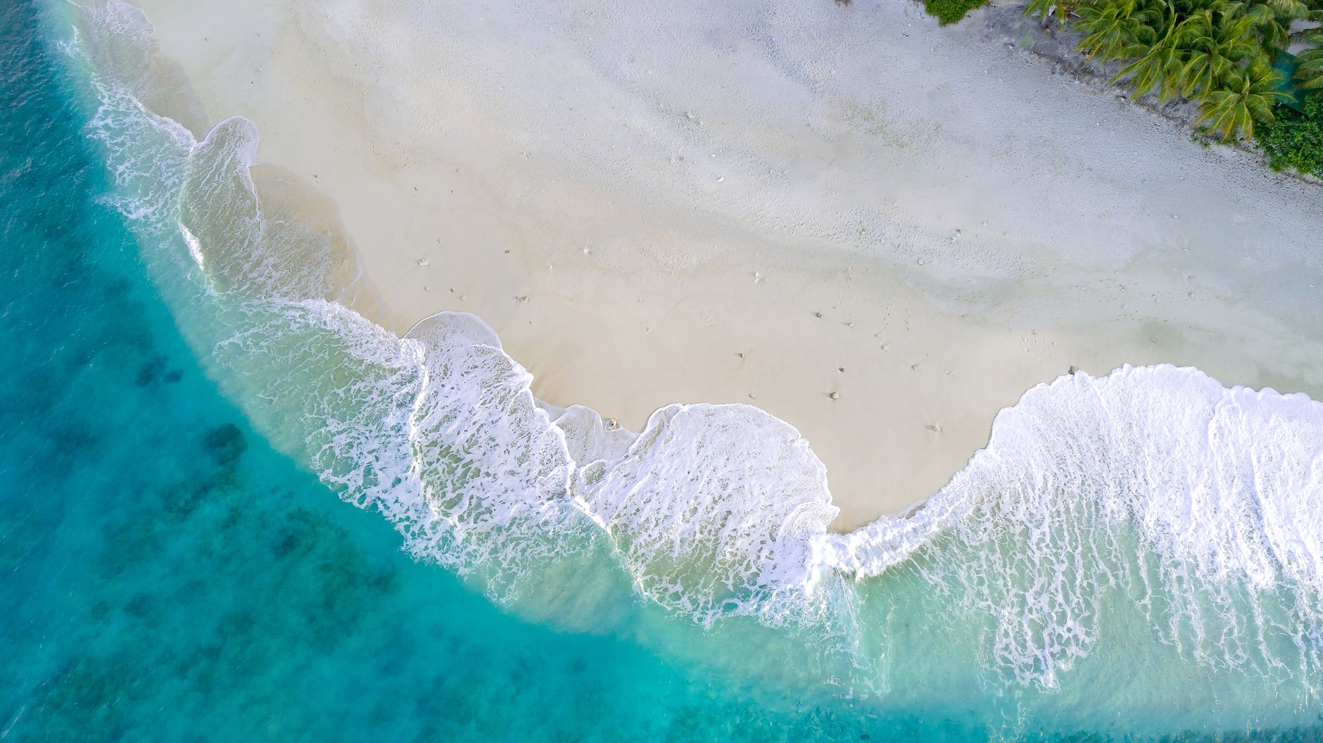 Do Cruise Ships Go to Madagascar? Routes, Lines and Seasons Explained — Madagascar