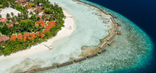 Madagascar Honeymoon Cost 2026: Real Budgets by Tier, What Drives Price & Where to Save — Madagascar