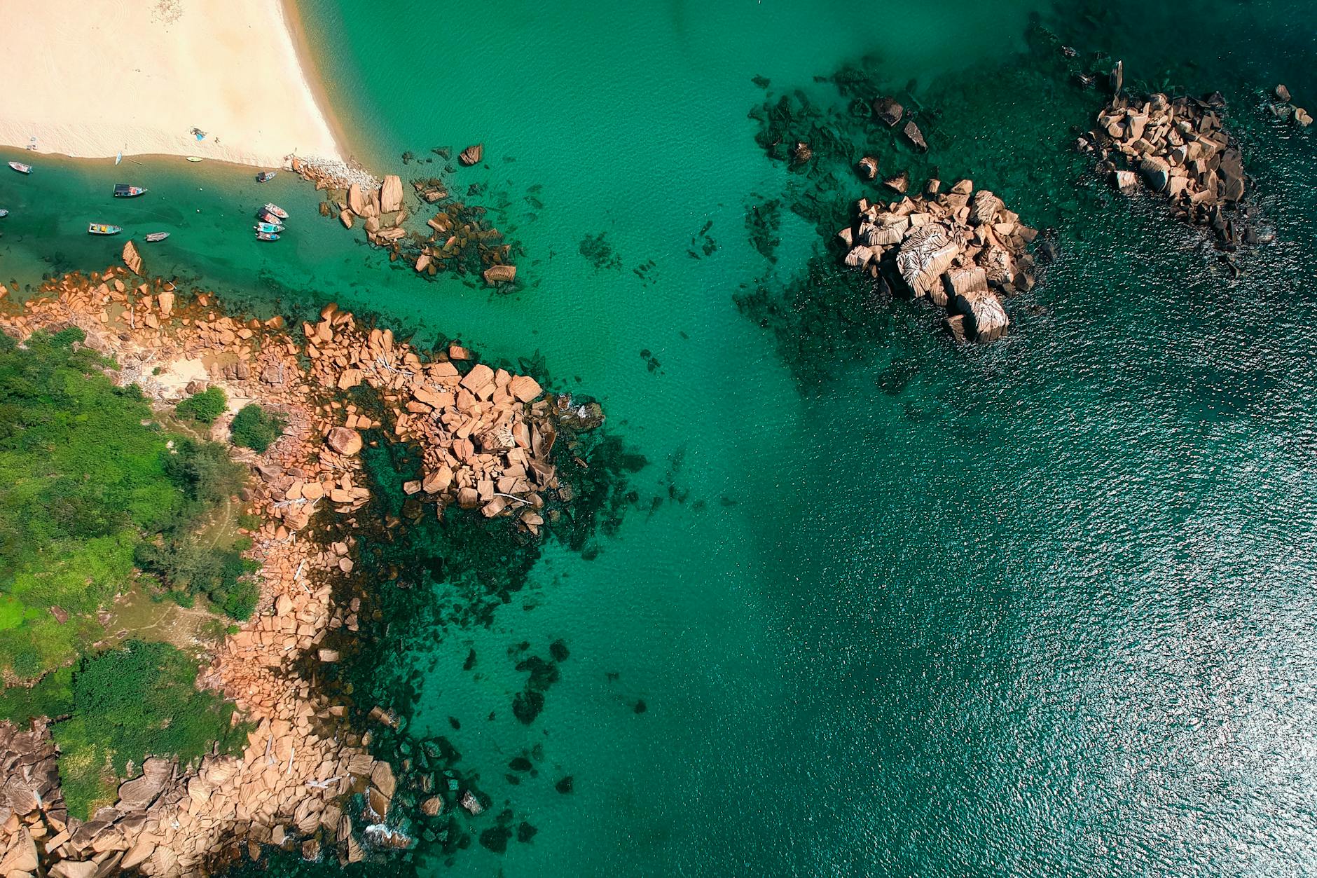 Responsible Reef Etiquette in Madagascar: Snorkeling Without Damaging Coral 2026 — Madagascar