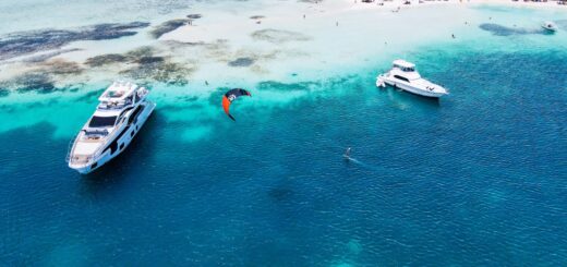 Sakalava Bay Kitesurfing Complete Guide 2026: Conditions, Camps, Season & Costs — Madagascar